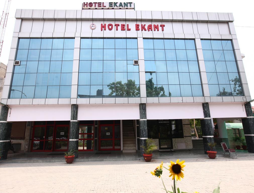 Hotel Ekant Faridabad Exterior foto